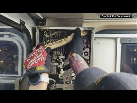 Pet snake gets loose on Chicago train