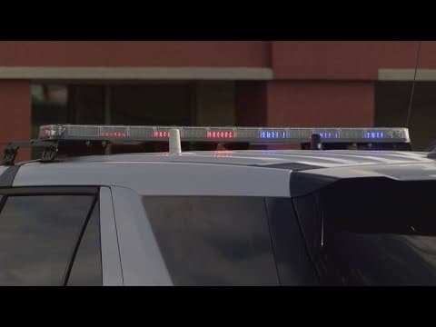 Man arrested after livestreaming himself firing shots inside Fort Wayne Kroger store