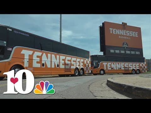 Tennessee baseball leaves Knoxville, heading to Omaha for College World Series