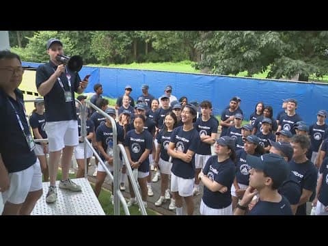 Young ball kids revel in courtside views of tennis legends at DC tournament