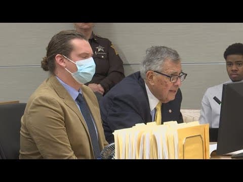 Former Indianapolis firefighter gets probation after domestic battery incident