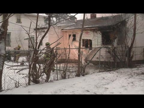 2 dead in west Columbus house fire