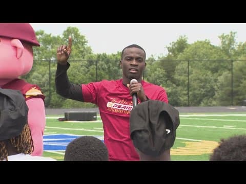 DMV kids take the field with Commanders star Mike Sainristil