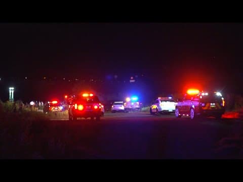 HPD: 2 family members missing, including teen, after boat capsizes in Lake Houston