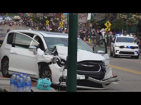 Gatlinburg store owner recounts aftermath of crash that left seven people injured