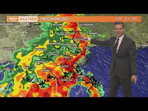 Heavy rain moves in this morning