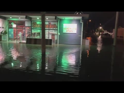 Hurricane Erin impacting east coast despite remaining offshore