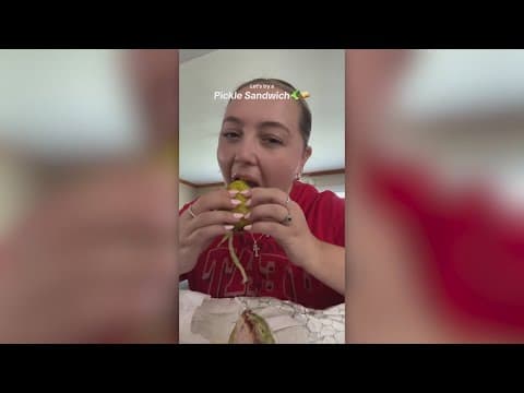 New York pickle bun sandwich drawing crowds thanks to TikTok