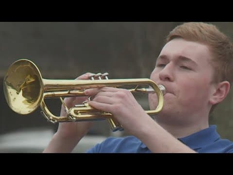 St. Paul's marching band is a crowd favorite