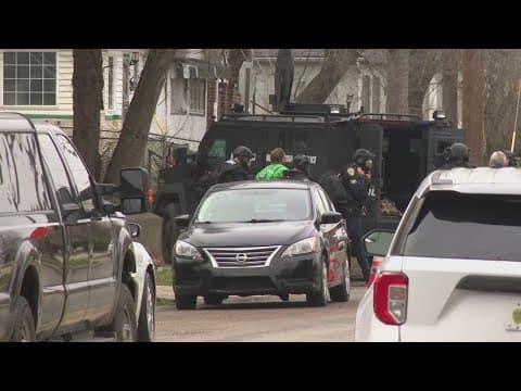 IMPD SWAT teams take barricaded person into custody on near west side