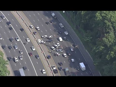Police chase ends on I-495, causing lane closures and delays