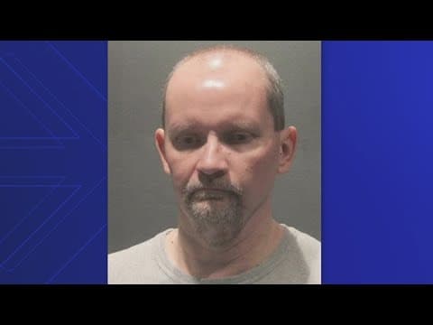 Arlington substitute teacher arrested for 'inappropriate sexual relationship' with student