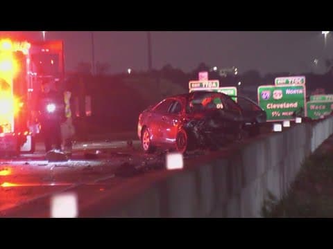 3 violent crashes reported in the Houston area overnight leaving at least 2 dead