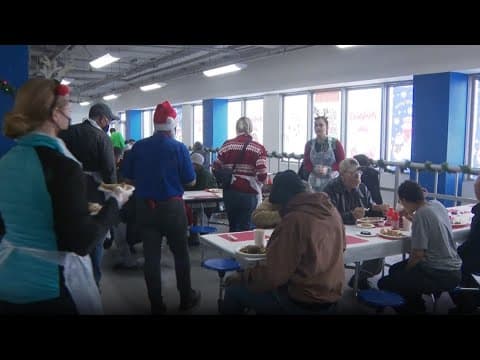 How people experiencing homelessness handle the holidays, cold weather