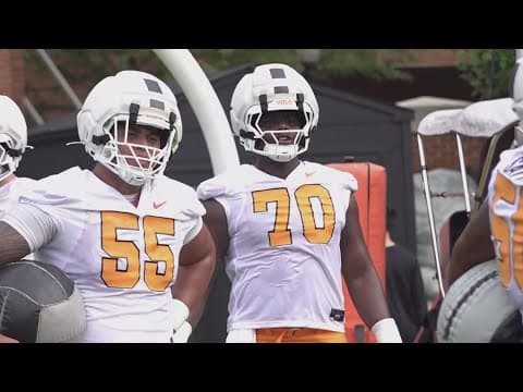David Sanders Jr. tackles new role with help from mentor at Tennessee football camp