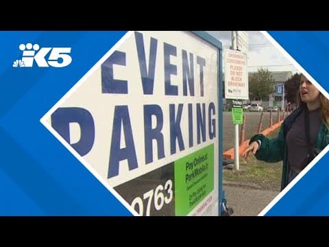 Mariners fans pay top dollar for parking ahead of ALDS Game 1