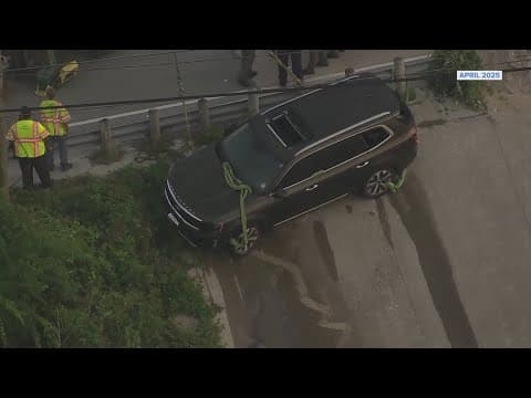 Sheriff: Woman who drove into San Jacinto River with kids in SUV did it intentionally