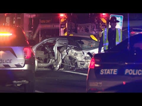 Racing cars cause crash along I-395 southbound in Fairfax Co.