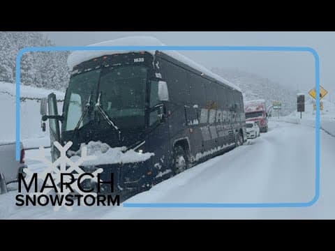 Ski bus stuck in Colorado's mountains for hours