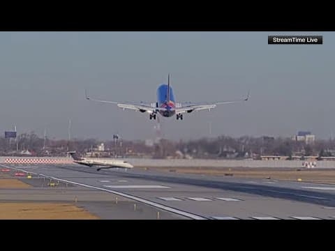 Video shows planes nearly collide on runway at Chicago airport