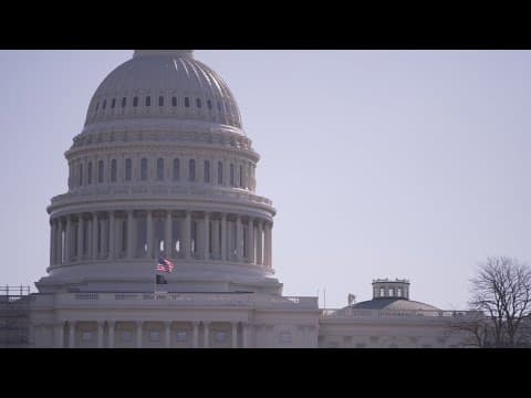 Government remains shut down after Congress fails to reach agreement
