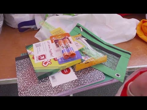 Knox County gives away 3,000 school supplies bags