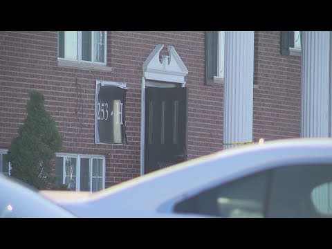 Man killed at apartment complex identified
