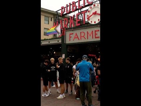 Pike Place Market extends program limiting cars