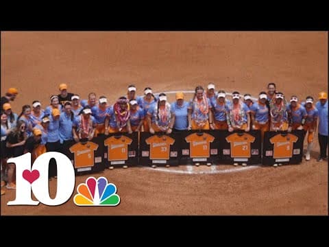 Lady Vol Softball Seniors honored on Senior Day before last regular season matchup