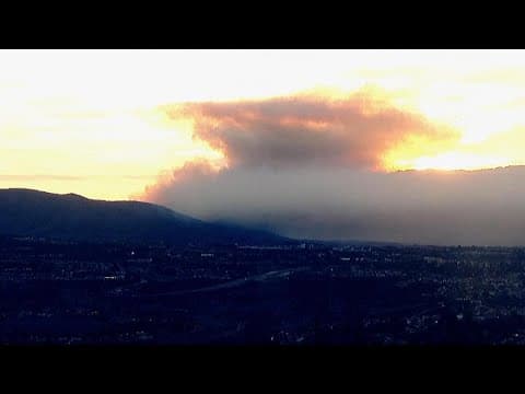 Fire explodes to over 4,000 acres near U.S.-Mexico border in San Diego