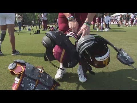 Players practice with pads on for day 5 of Commanders training camp