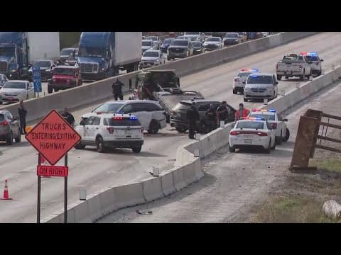 Vehicle crashes into van with 4 children inside after IMPD officers terminate south side pursuit