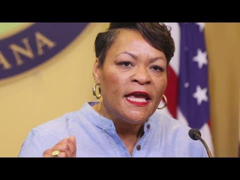 School board takes New Orleans Mayor to court over disputed settlement deal