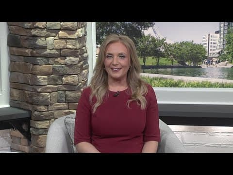 Finishing a delicious burrata caprese dish