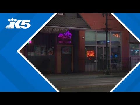 3 people stabbed, suspect in custody in south Tacoma