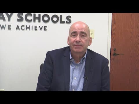 Carmel Clay Schools superintendent retiring