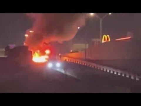 Witness recounts freeway crash that killed 5 people in North Texas