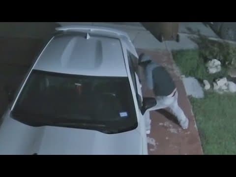 PD: Men who stole car, caused San Antonio bus crash wanted