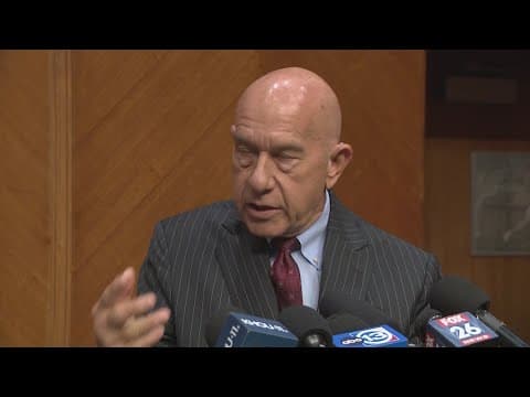 Houston mayor calls for outside review into HPD after thousands of cases were suspended