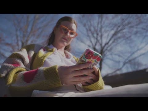 Phone borrowing scam: A moment of kindness turns into thousands of dollars lost