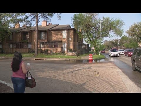 Raw sewage with E.coli going from apartment complex into Houston storm drains