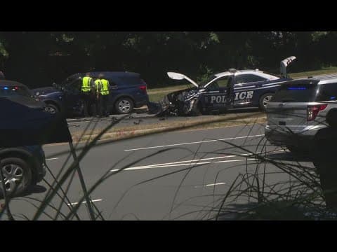 2 officers injured, 1 person in custody after stealing and crashing Fairfax County Police car