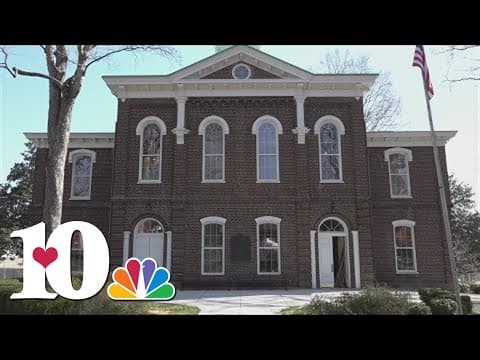 We take a look inside the Loudon County Courthouse after fire in 2019