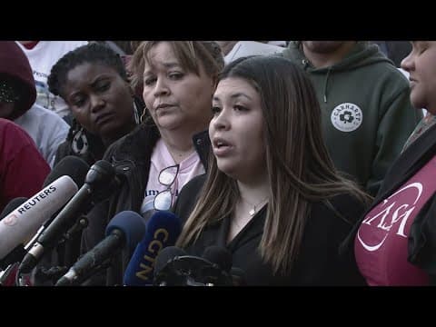 Wife of mistakenly deported Maryland man calls for his return outside courthouse