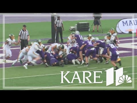 QB Rostberg runs for 3 TDs to lead St. Thomas-Minnesota to 24-14 victory over D-II Black Hills State