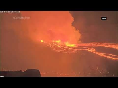 Hawaii's Mount Kilauea erupting again