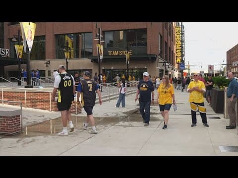 Pacers, Fever making huge impact on Indianapolis businesses