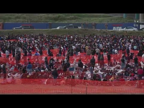 Over 300,000 migrants crossed U.S. border last month, more than ever before