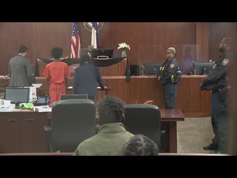 Lamar High School student to be charged as adult after allegedly bringing gun to school