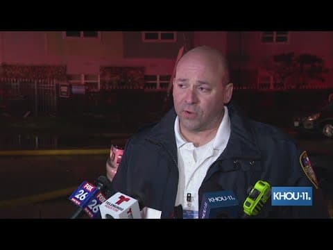 HFD gives update on fire burning at southwest Houston apartment complex